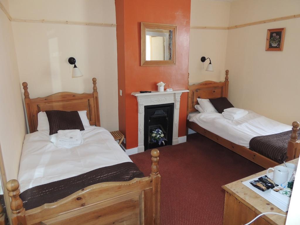 Railway Hotel Faversham Pokoj fotografie
